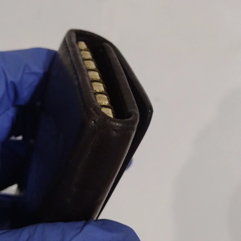 Gucci Women's Guccissima Leather Brown & Gold 6 Keys Case Holder - Accessory - Picture 8 of 13